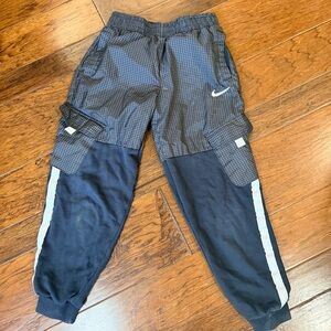 Nike Boys Cargo Jogger Pants